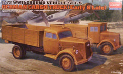 1/72 military vehicle WW 2 German cargo truck.