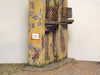 1/72 diorama kit rusty Italian street sign.