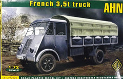 1/72 scale French AHN 3.5 ton cargo truck model kit.