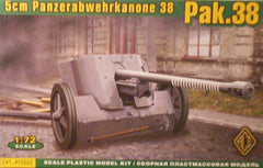 1/72 scale German WW2 Pak.38 canon military model kit.