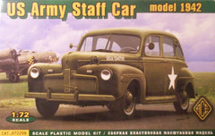 1/72 WW2 U.S. military staff car model kit.