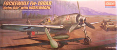 1/72 model aircraft kit Fw -190 A8 and Kubelwagon.