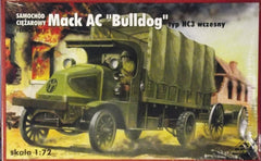 1/72 WW 1 Mack AC "Bulldog" cargo truck model kit.