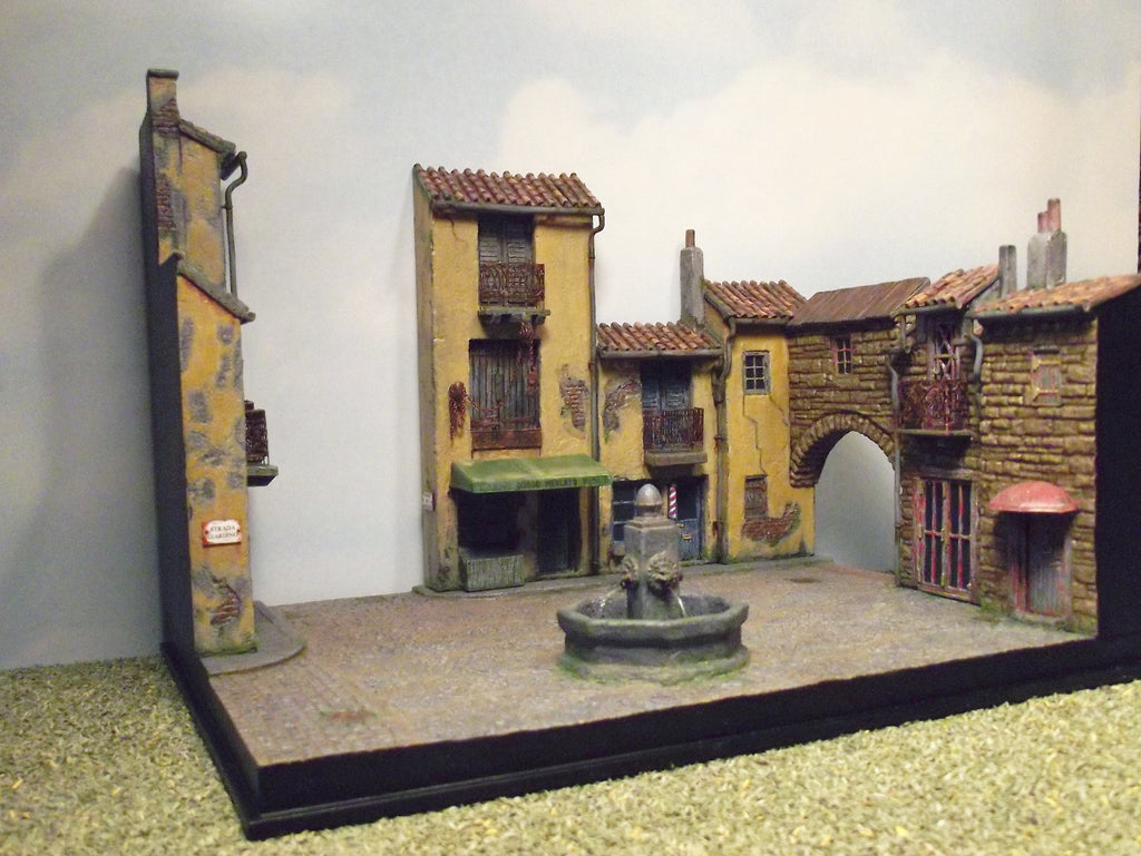 1/72 Diorama Kit Italian Village Square by FCH