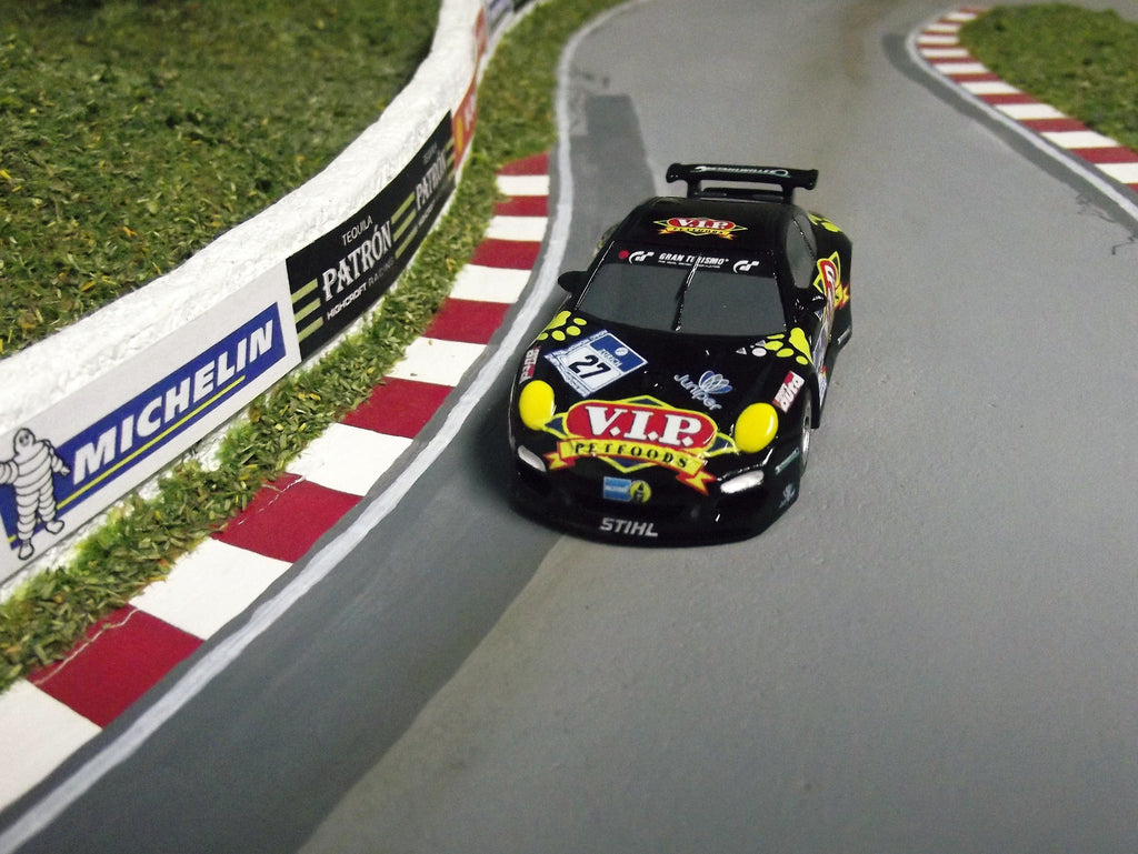 1/64 Resin Slot Car Body KitPorsche 911/997 GT2/3 by FCH Full Circle