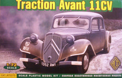 1/72 scale Citroen Traction Avant 11 CV model car kit.