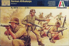 1/72 German WW 2 Africa Korps military figures for dioramas.