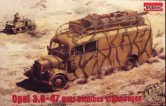 1/72 WW 2 German Army Opel Stabswagon model bus kit.